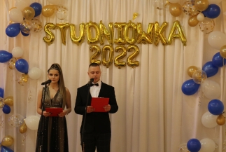 Studniówka 2022